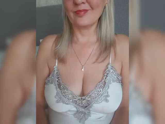 SexiestJess45 webcam