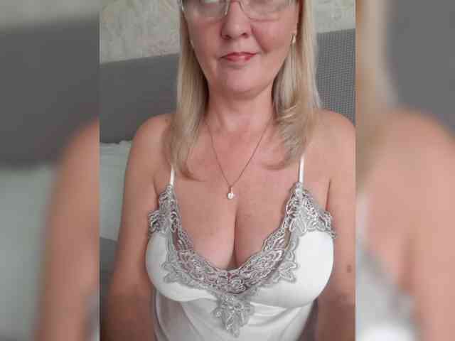 SexiestJess45 webcam