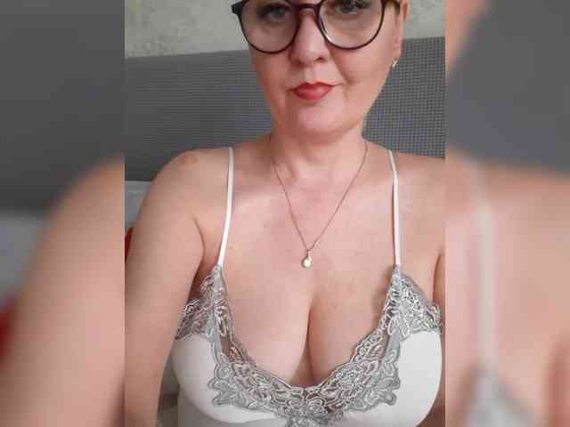 SexiestJess45 webcam