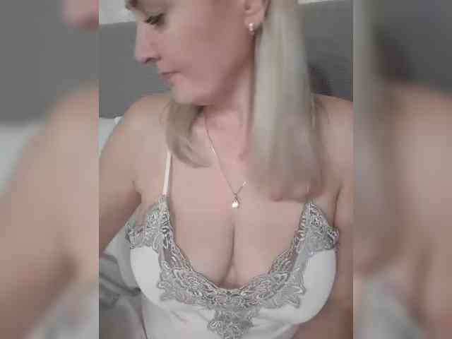 SexiestJess45 webcam