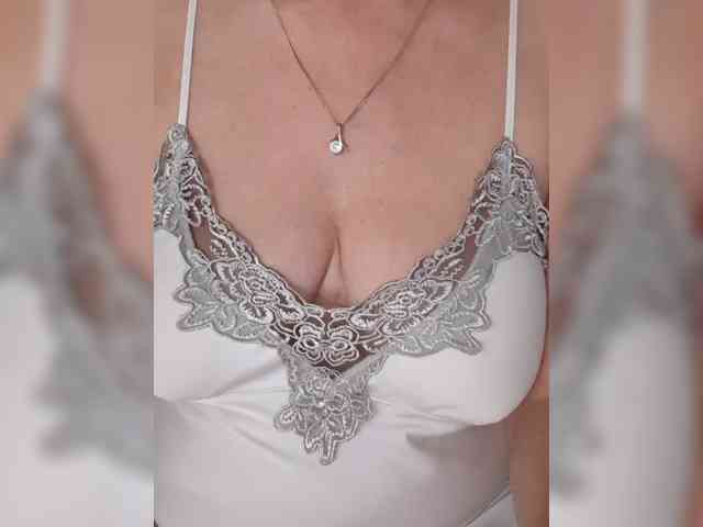 SexiestJess45 webcam