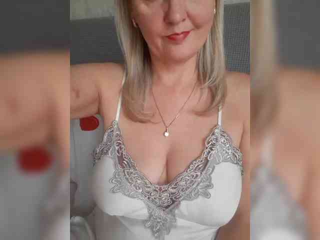 SexiestJess45 webcam