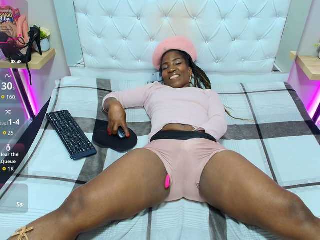 Kimmturner's BongaCams show and profile