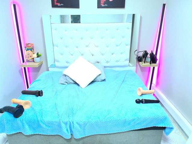 Kimmturner's BongaCams show and profile