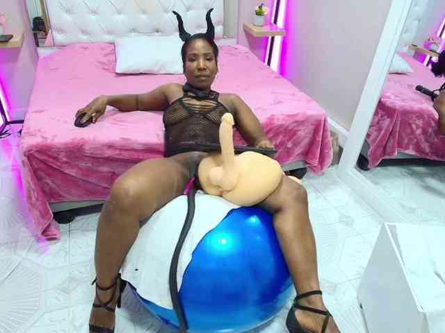 Kimmturner webcam