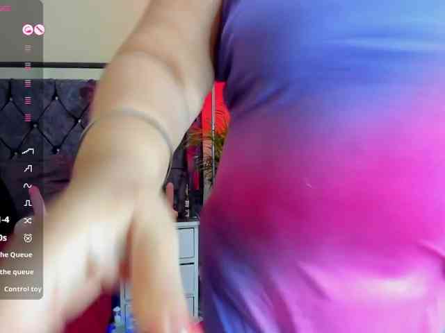 sharlott-bbw webcam