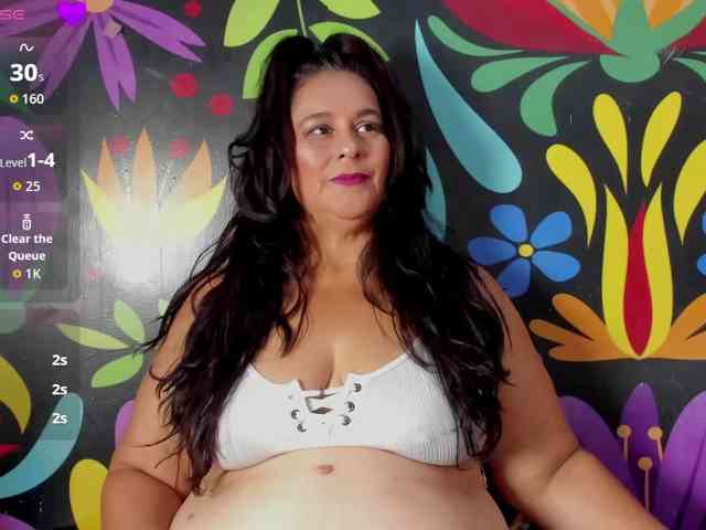 sharlott-bbw