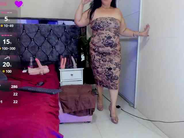 sharlott-bbw webcam