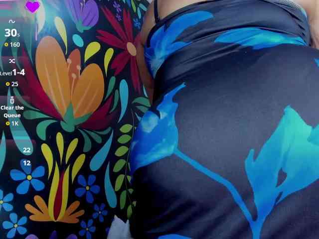 sharlott-bbw webcam