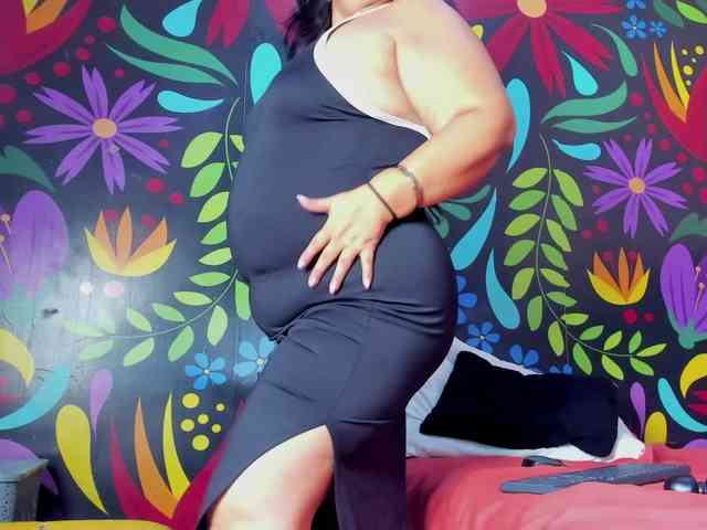 sharlott-bbw webcam