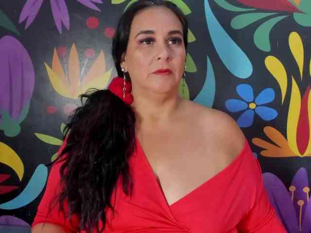 sharlott-bbw sharlott-bbw