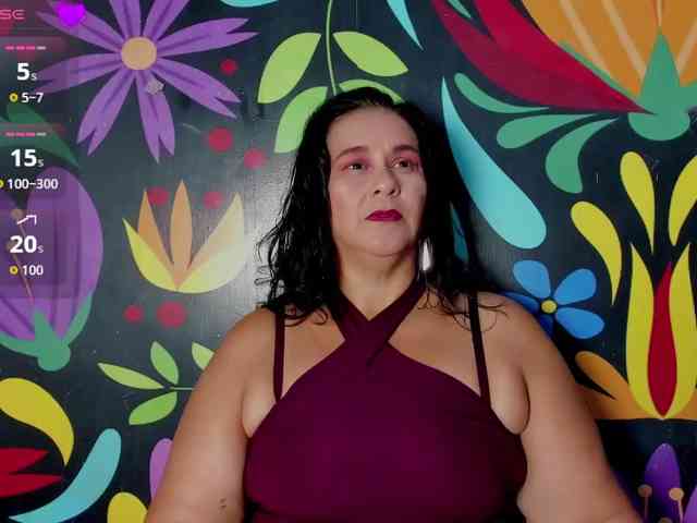 sharlott-bbw