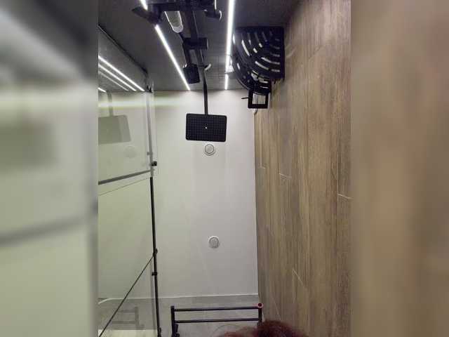 OrgazMia's BongaCams show and profile