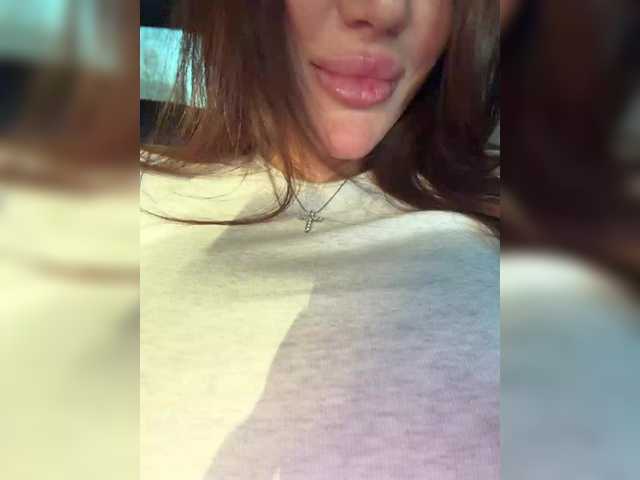 OrgazMia's BongaCams profile