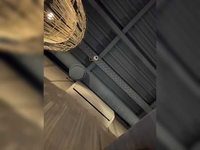 OrgazMia's BongaCams show and profile