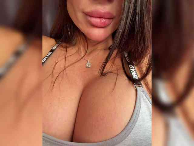 OrgazMia's Sexcam