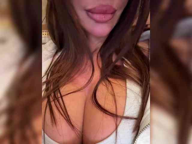 OrgazMia Live Webcam on BongaCams