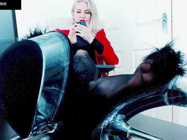 MsPerfection's BongaCams show and profile