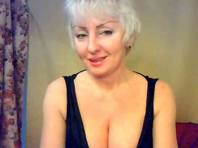 HotPussVxZ webcam