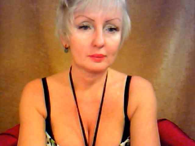 SweetHot-IM_69 webcam