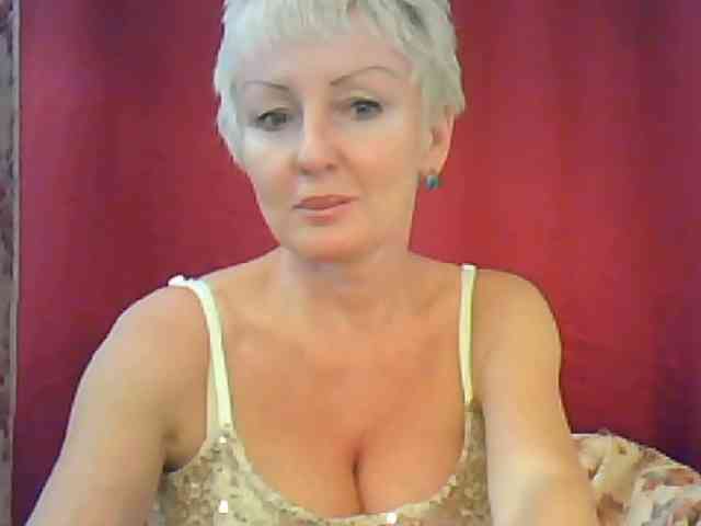 SweetHot-IM_69 webcam