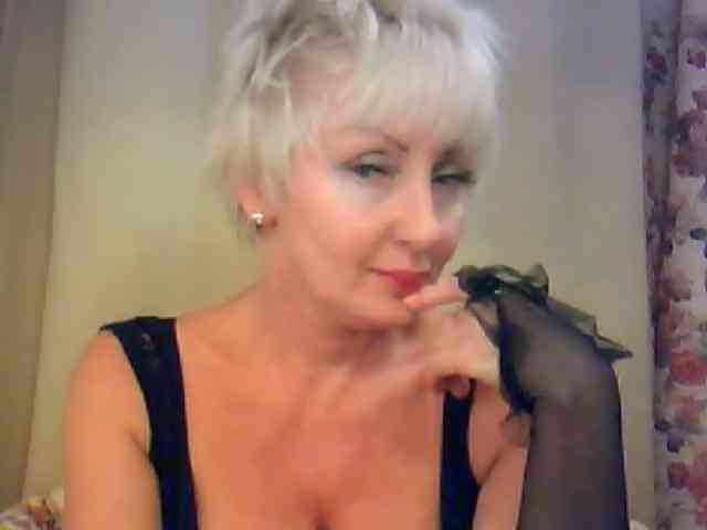 HotPussVxZ webcam