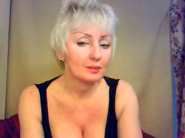 SweetHot-IM_69 webcam