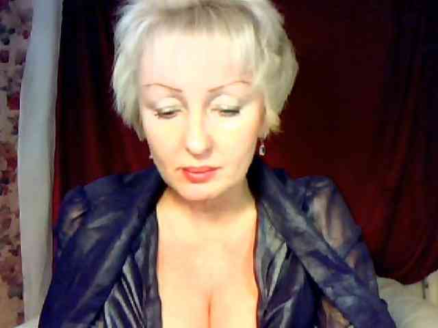 SweetHot-IM_69 webcam