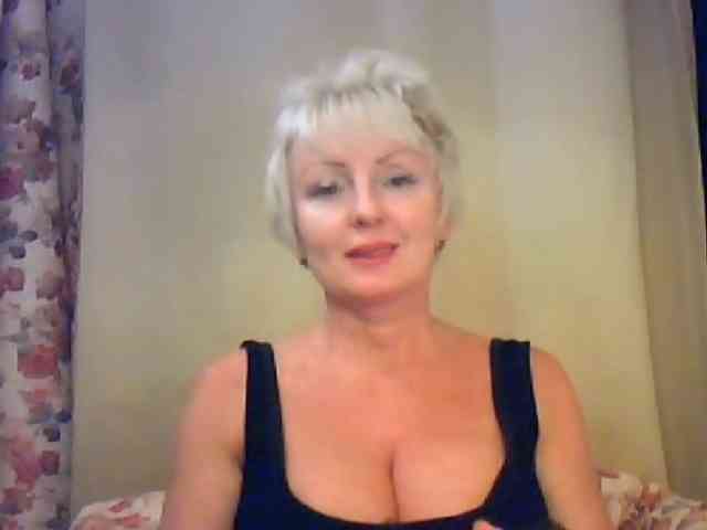 HotPussVxZ webcam