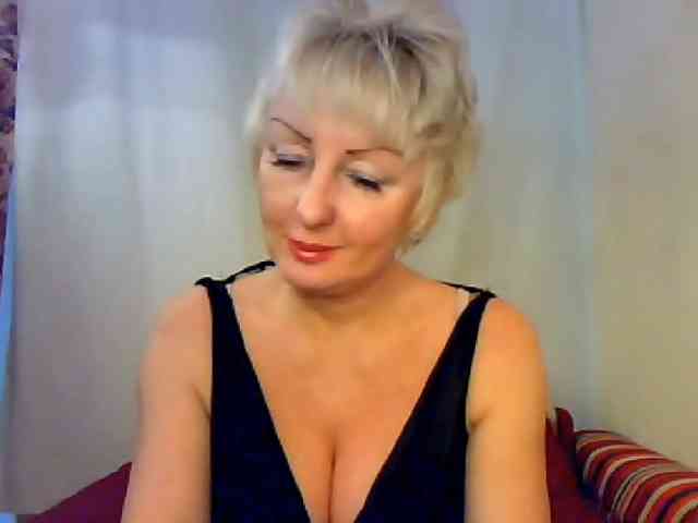 HotPussVxZ webcam