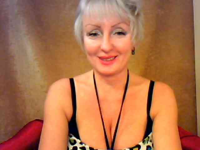 HotPussVxZ webcam
