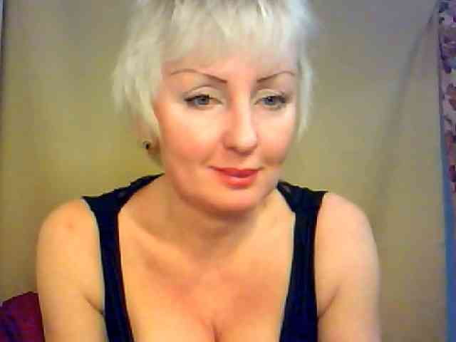 HotPussVxZ webcam