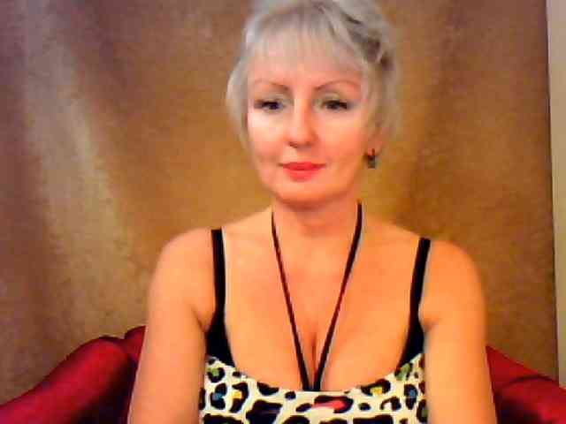 SweetHot-IM_69 webcam