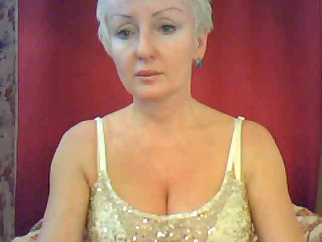 HotPussVxZ webcam