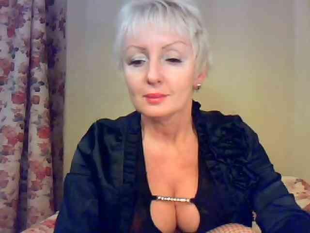 HotPussVxZ webcam