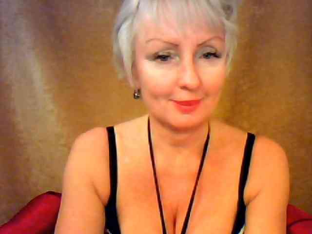 SweetHot-IM_69 webcam