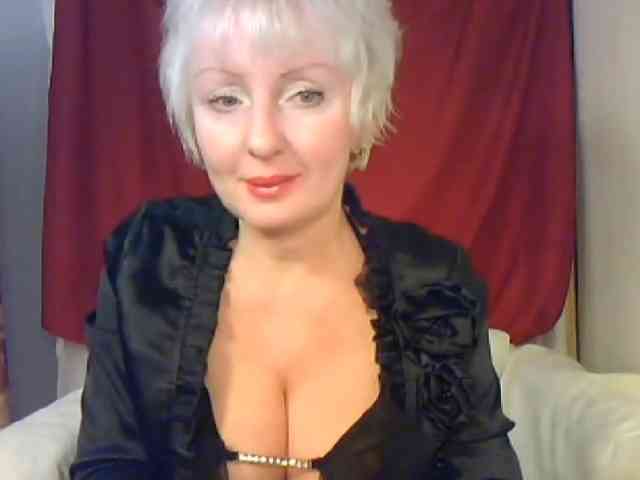 SweetHot-IM_69 webcam