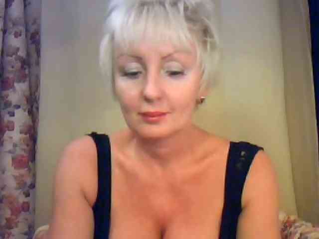HotPussVxZ webcam