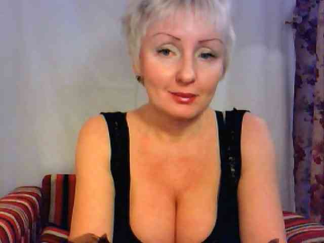 HotPussVxZ webcam