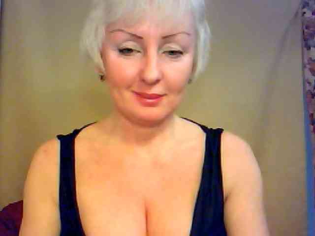 HotPussVxZ webcam
