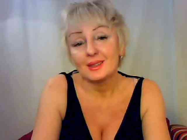 HotPussVxZ webcam