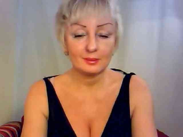 HotPussVxZ webcam