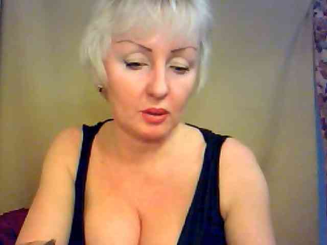 HotPussVxZ webcam