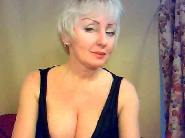 HotPussVxZ webcam