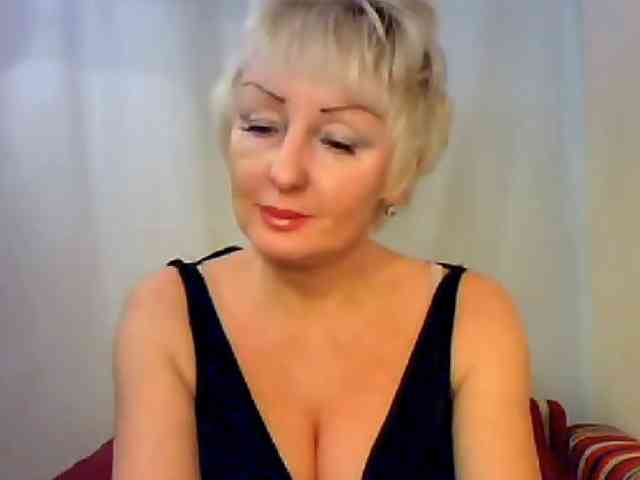 HotPussVxZ webcam