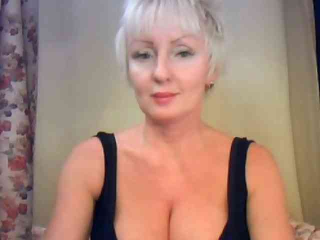 HotPussVxZ webcam