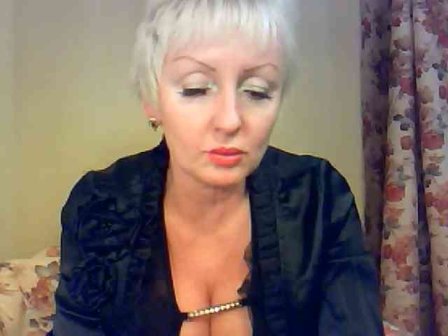 HotPussVxZ webcam