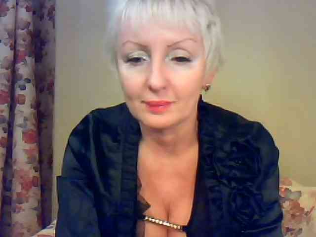 SweetHot-IM_69 webcam