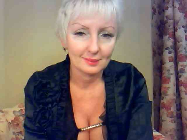 HotPussVxZ webcam