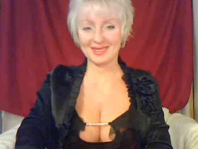 SweetHot-IM_69 webcam